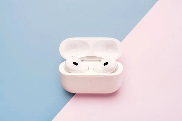 AirPods Pro Guide 2026: Ways to Boost Comfort & Audio